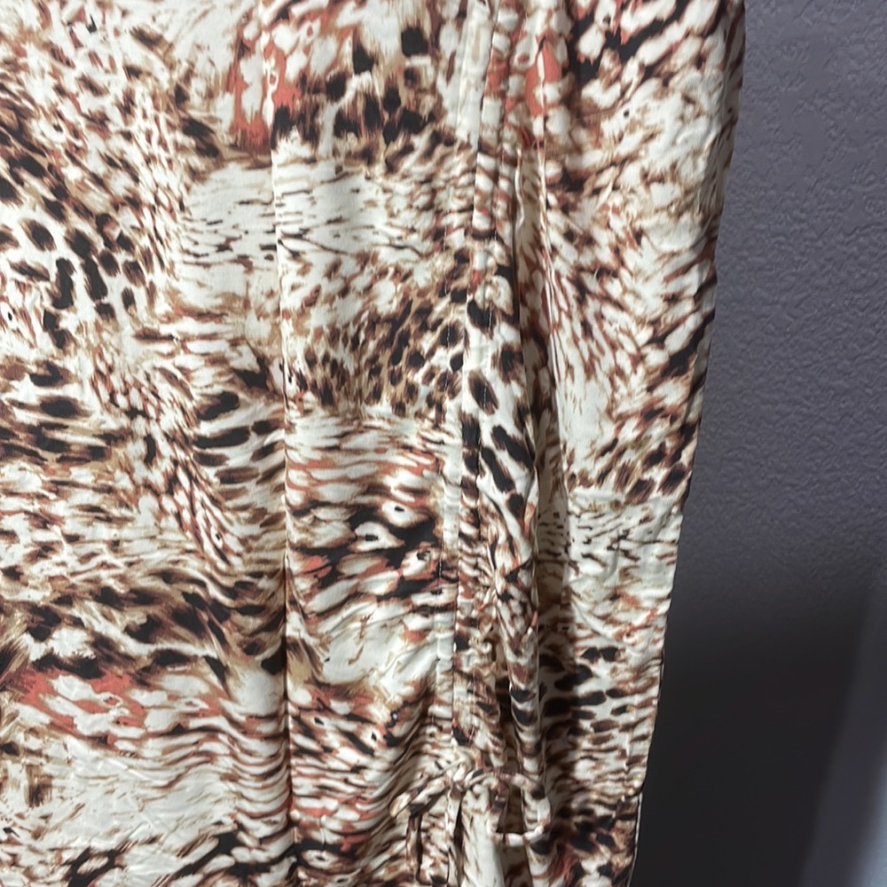 NWT maurices stretch skirt - Picture 2 of 5